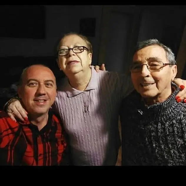 /images/papa_y_mamá.jpg