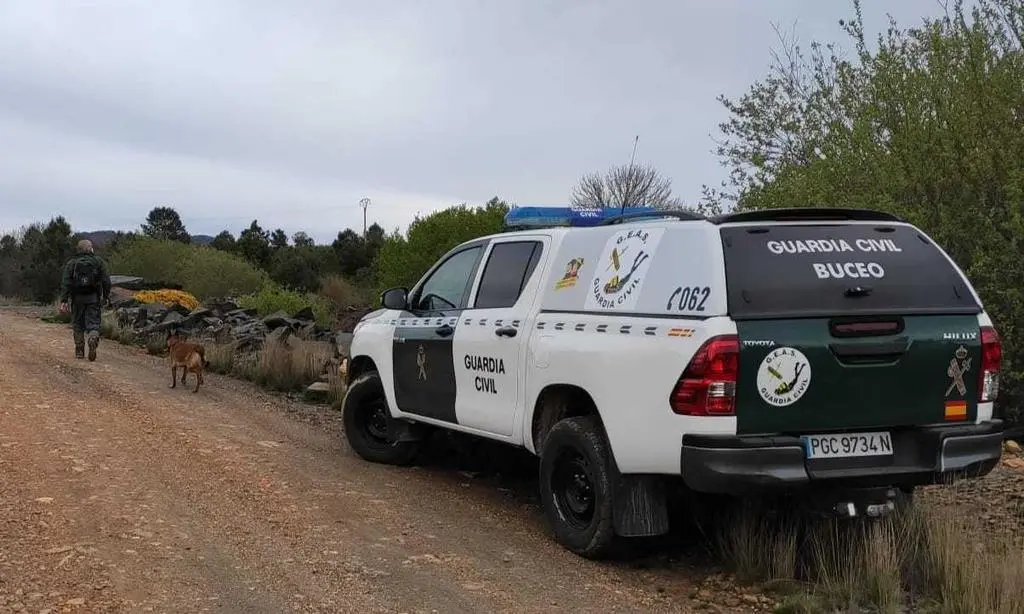 Efectivos de la Guardia Civil en Figueruela de Arriba
