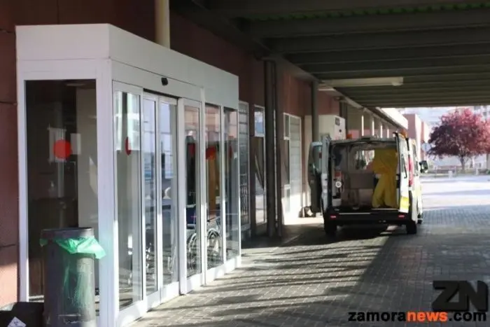 Acceso de Urgencias Hospital Virgen de la Concha