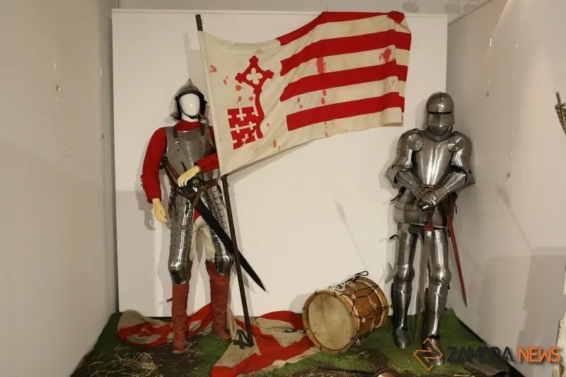 exposición v centenario de los comuneros (3)