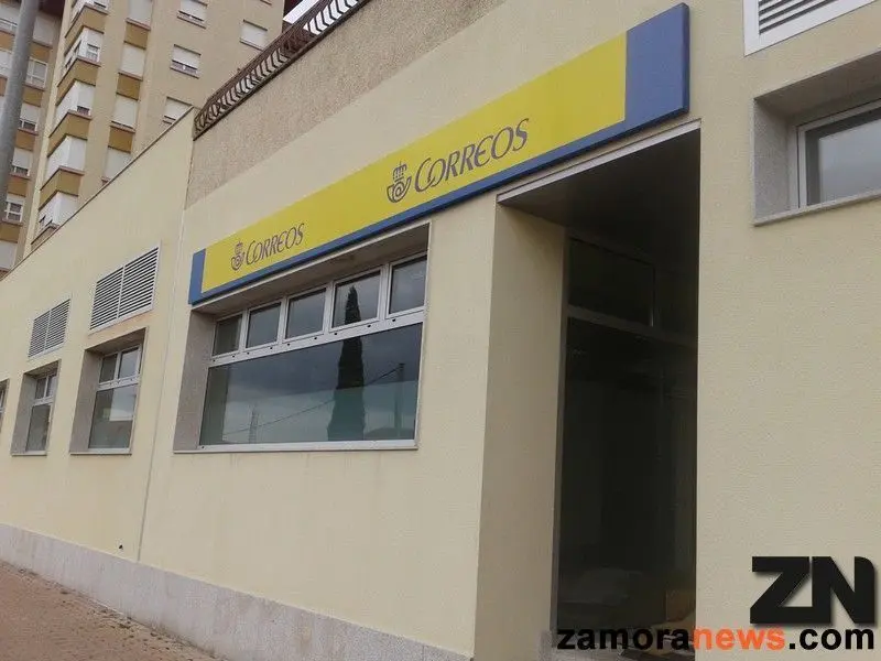 Oficina de Correos ubicada en la calle Jiménez de Quesada