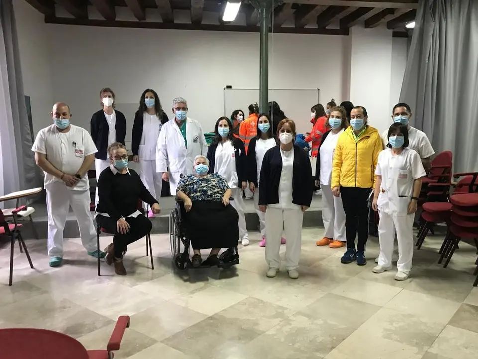 Vacunación en una residencia de Toro