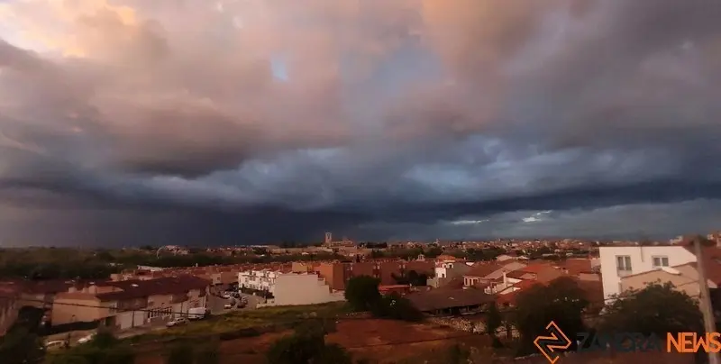 zamora atardecer nubes