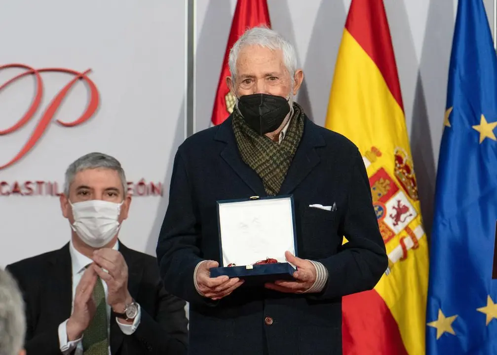 Coomonte recoge el Premio de las Artes