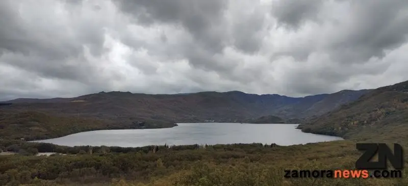 Sanabria en un día tormentoso