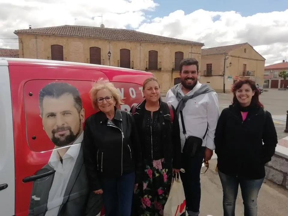 Dirigentes socialistas en Moraleja del Vino
