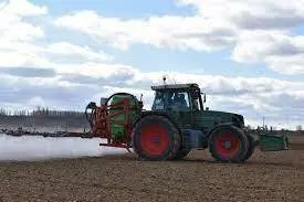 tractor