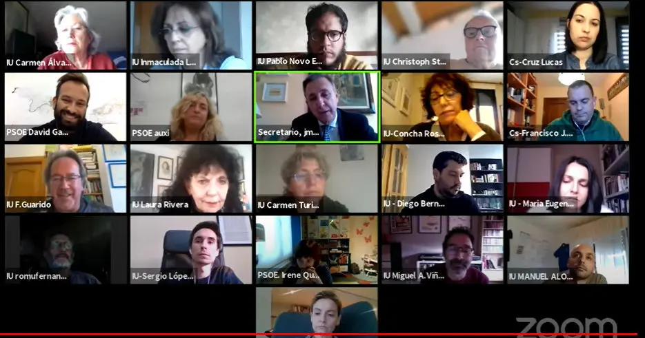 Pleno Ordinario mes de Abril  abandono del pleno pp