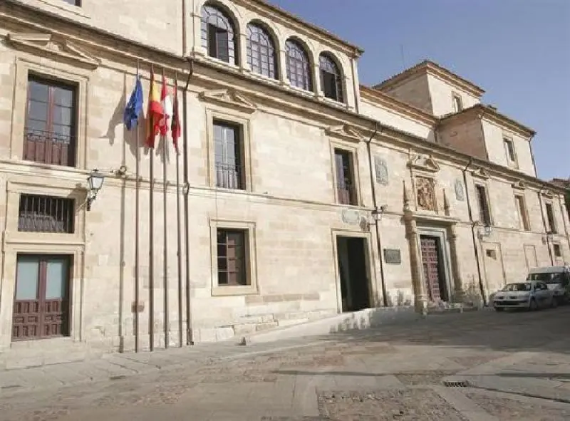 Fachada de la Diputación