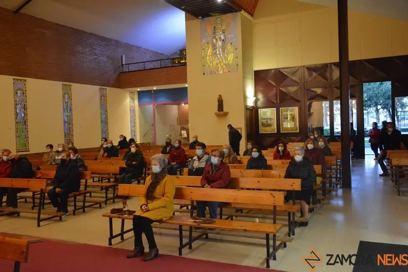 rosario de la aurora (24)