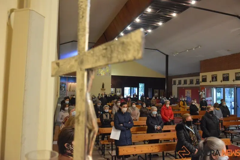 rosario de la aurora (42)