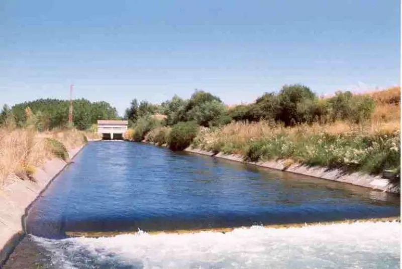 Canal de San José (Toro)