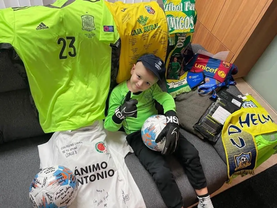 El pequeño Antonio