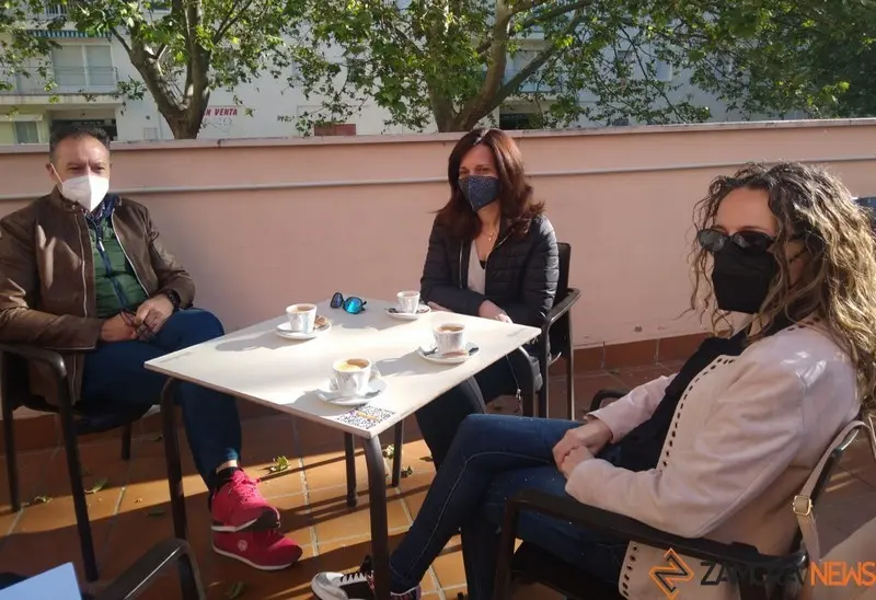 Manuel Vara, Vania Nunes y Mónica Domínguez