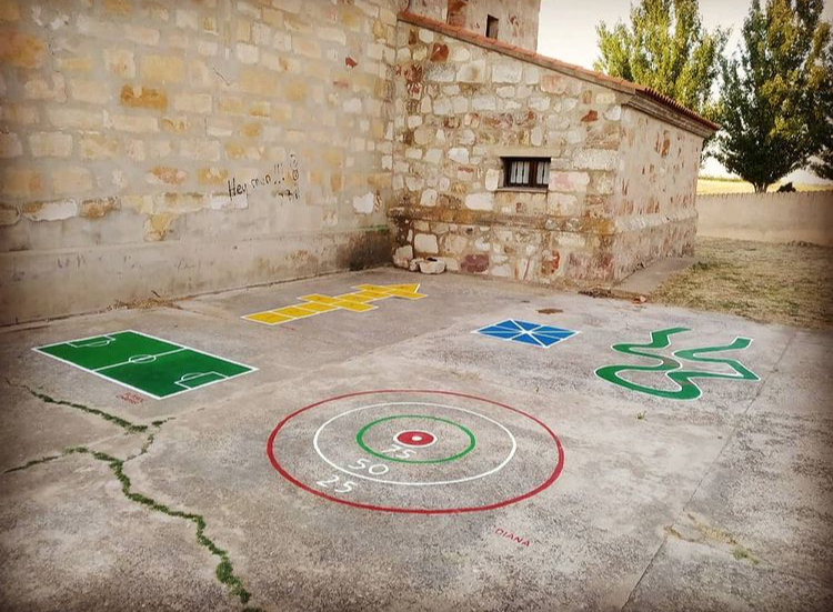 Zona de juegos. Foto: Asociación de Vecinos de Tardobispo