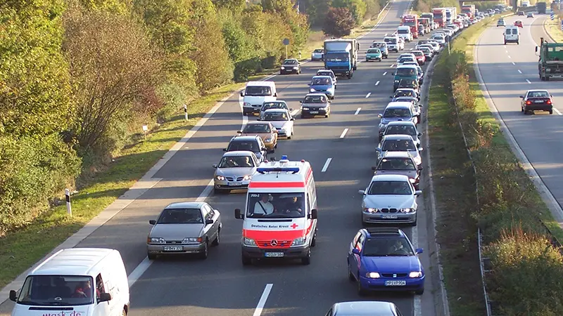 corredor de emergencia ambulancia, imagen RAEC