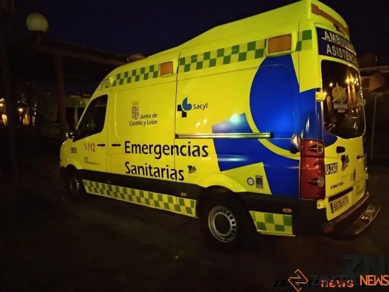 Una ambulancia
