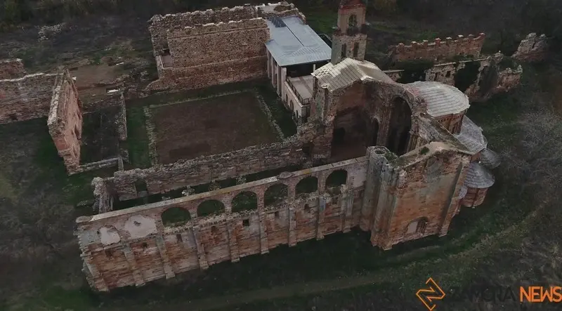 Vista del Monasterio de Moreruela
