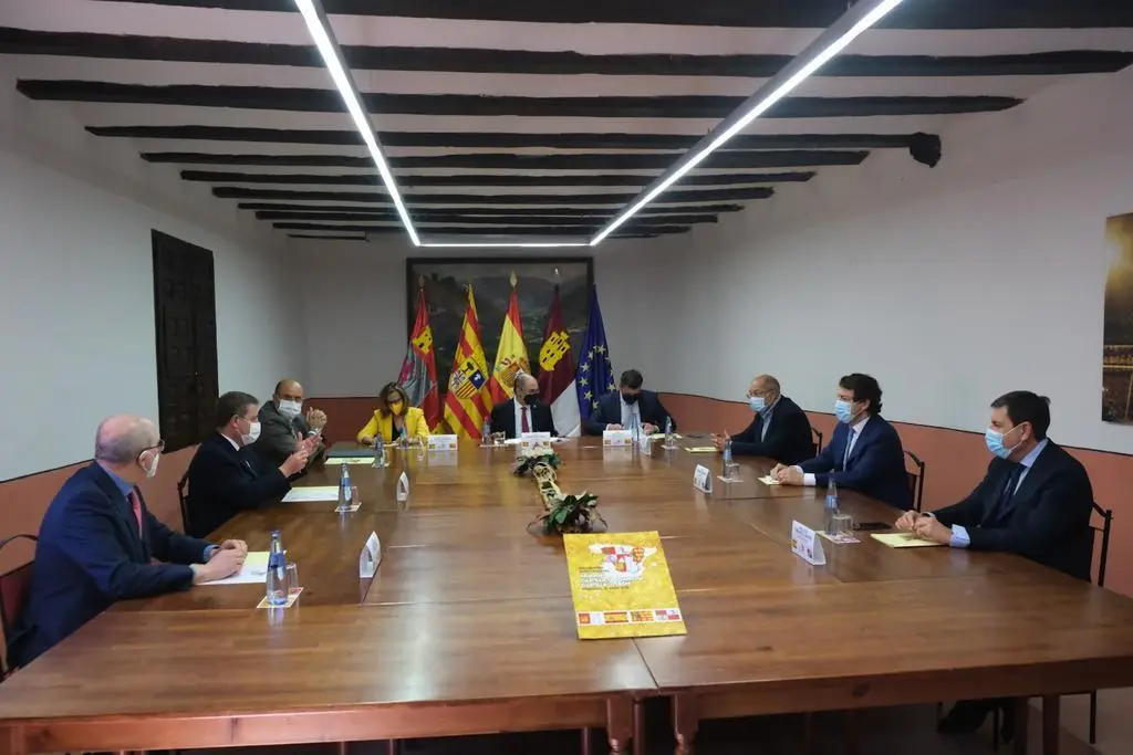 202105013+presidente+albarracin+primera+parte-29