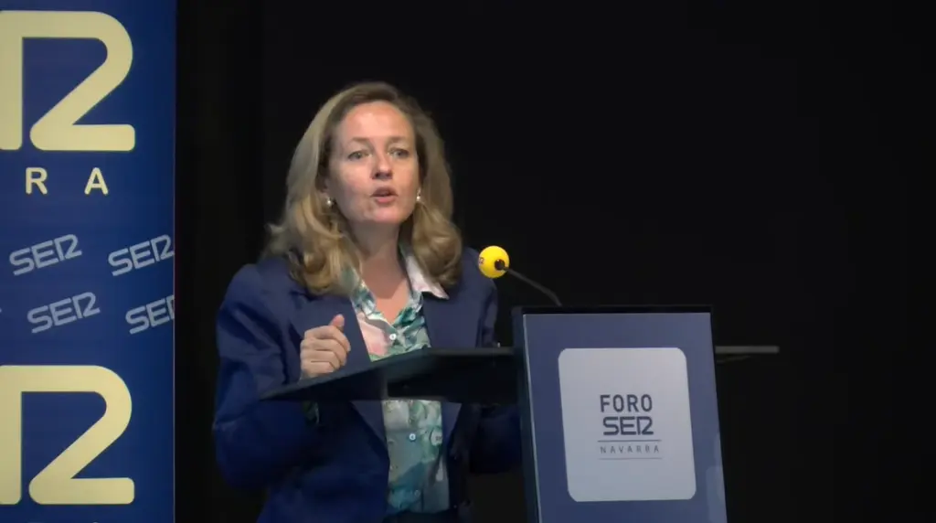 La ministra de Economía, Nadia Calviño