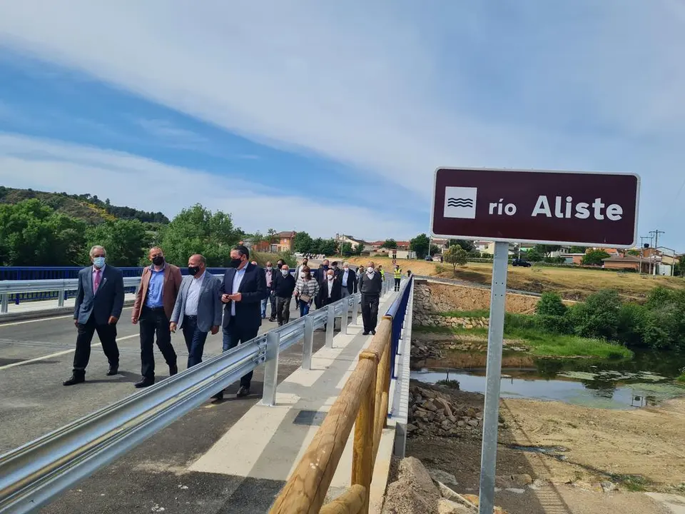 Visita nuevo puente Dómez de Alba