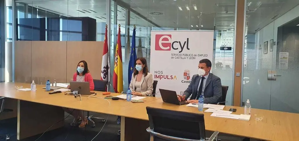ecyl