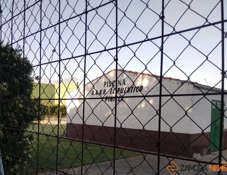 Instalaciones de la piscina de Pinila