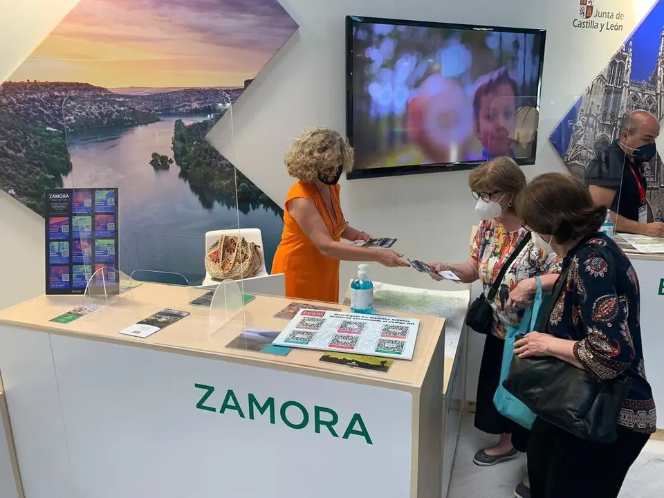 Un stand de turismo