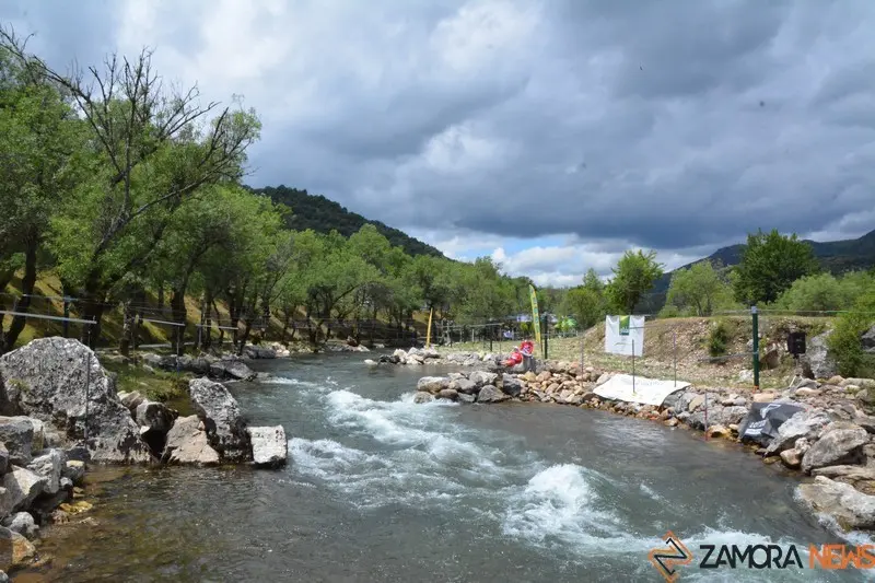 piraguas león Sabero alejico aguas bravas (97)