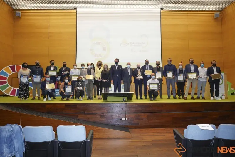 Foro de familia de los premiados con el consejero de Medio Ambiente