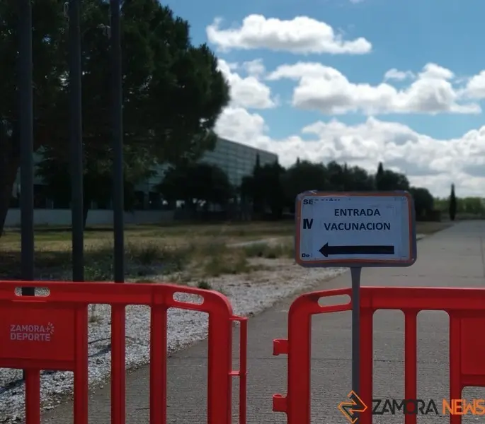 Indicación para entrar a vacunarse en Ifeza
