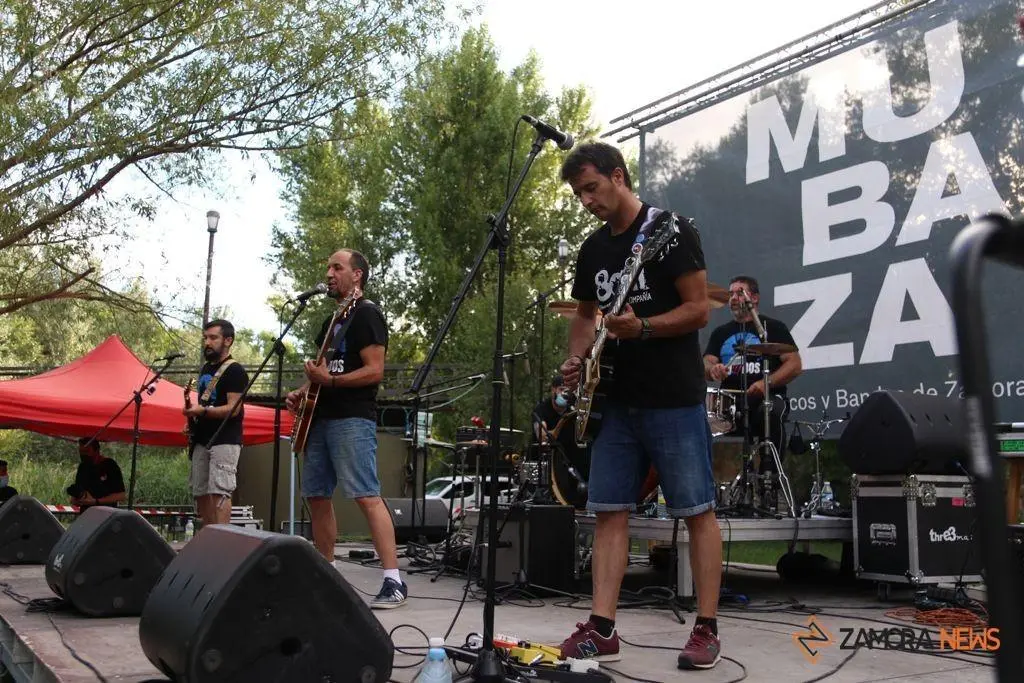 Primera jornada del Mubaza Fest con Driving Rain / Aullidos Rock Band
La Milker Band / Colectivo Mubazers DJ´S
