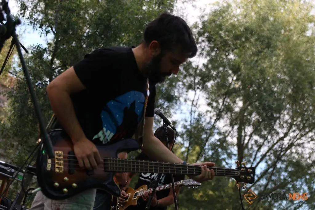 Primera jornada del Mubaza Fest con Driving Rain / Aullidos Rock Band
La Milker Band / Colectivo Mubazers DJ´S