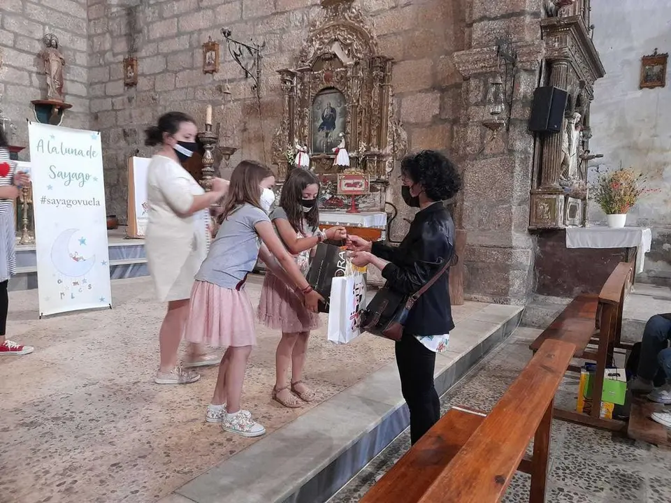 Entrega de premios del III Concurso Literario "A la Luna de Sayago". Fotografía: CEDIDA