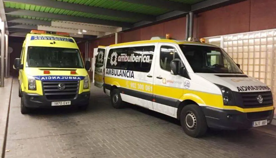 Ambulancias en el Complejo Asistencial de Zamora