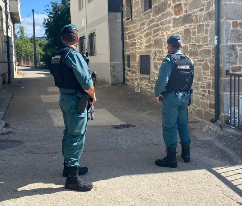 guardia civil el puente