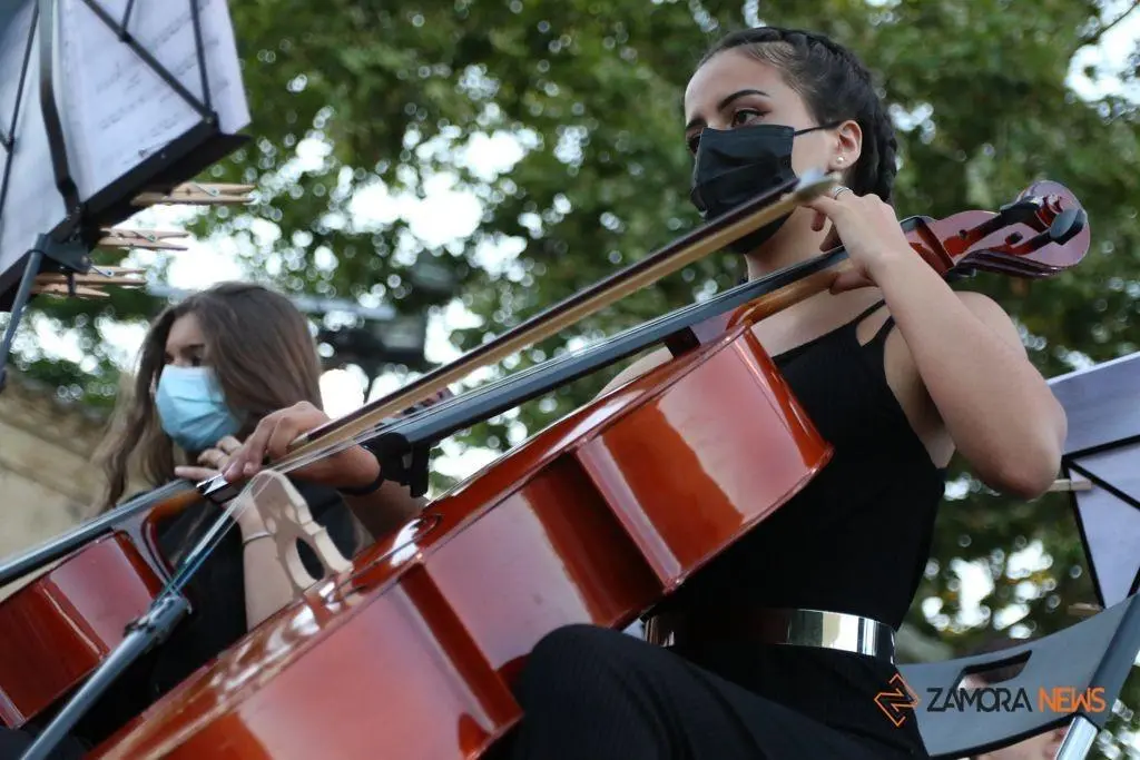 Concierto de la Banda de Música "Maestro Lupi" en el XIV Festival Hispano-Luso