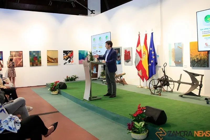 Mañueco presenta en Toro el Plan Agrario