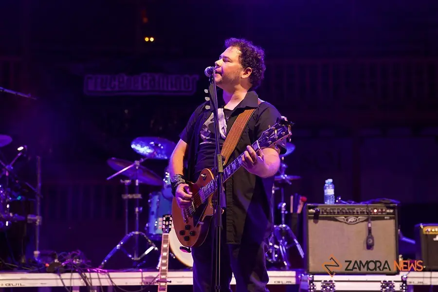 Concierto plaza de toros de Toro. Españoleando y Cruce de Caminos