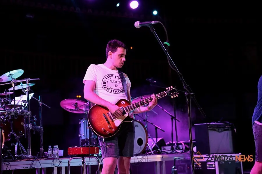 Concierto plaza de toros de Toro. Españoleando y Cruce de Caminos