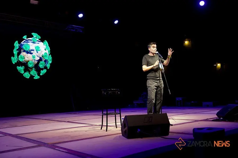 Actuación Álex Clavero en Las noches de Toro (4)