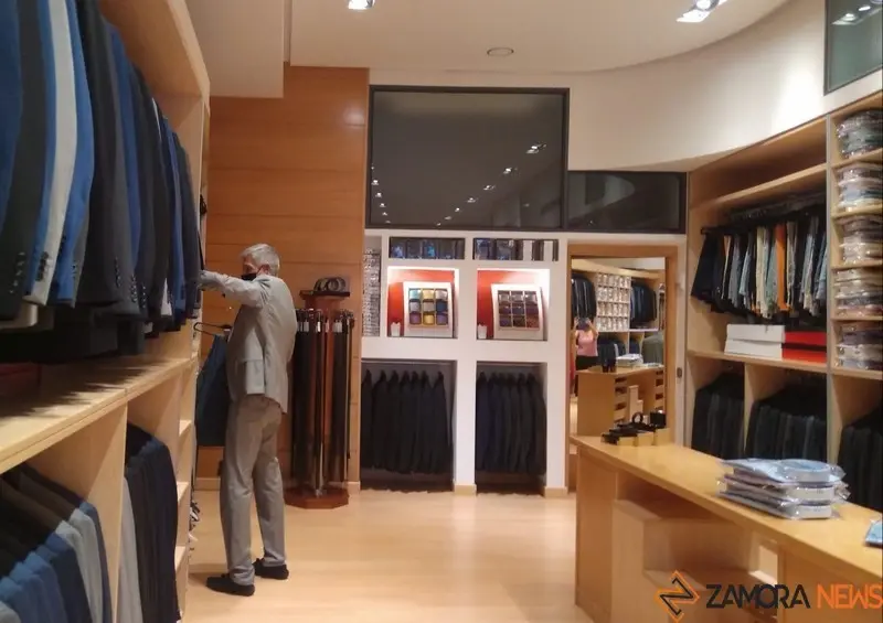 Interior de Almacenes Victoria