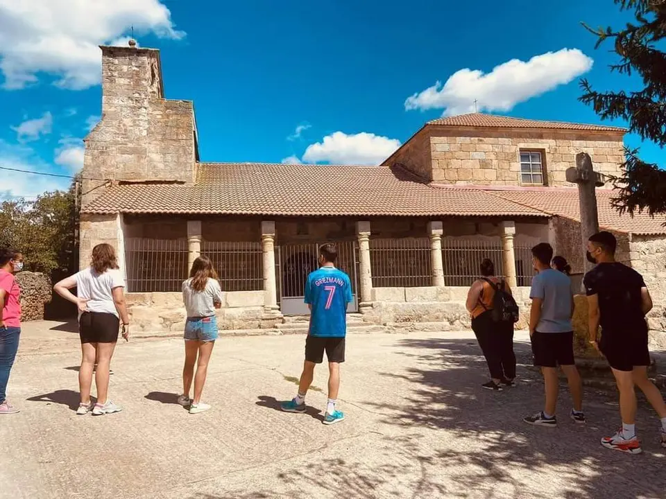 Visita de los jóvenes de EMPRENDE PLUS al municipio de Sobradillo de Palomares