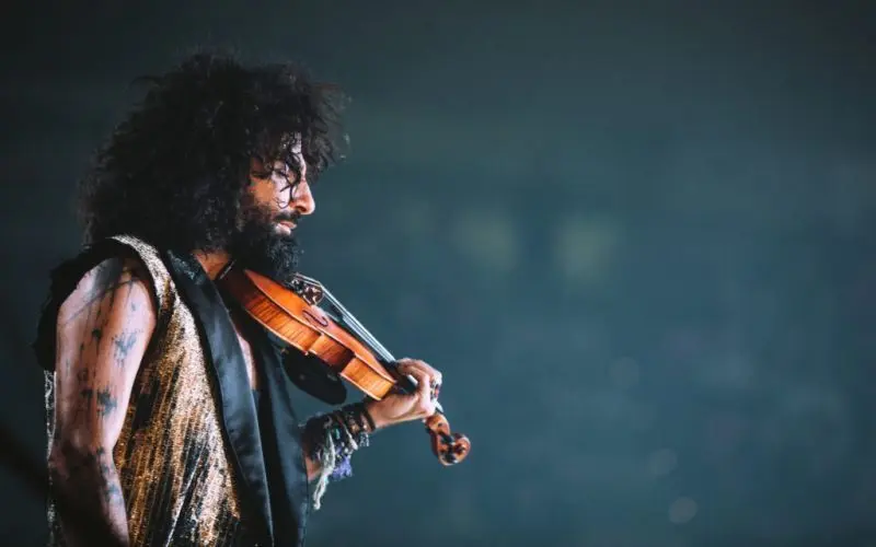 Ara Malikian en una actuación en Zamora