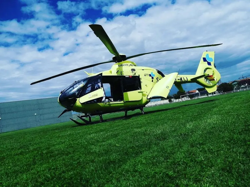 Foto de archivo helicóptero SACYL