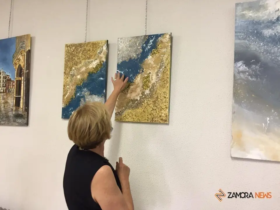 Exposición de pintura Tere Araujo (1)