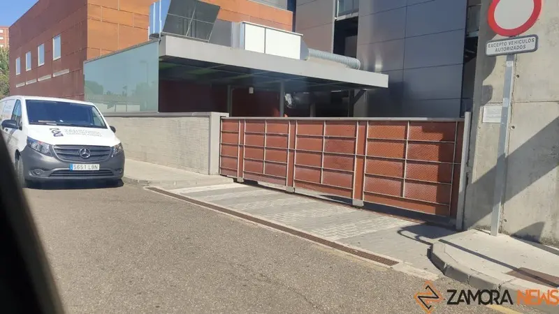 Ambulancia en el Hospital Virgen de la Concha