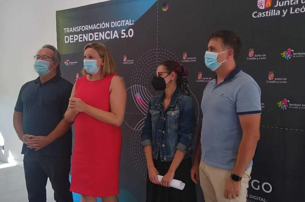 Isabel Blanco junto a Francisco Guarido