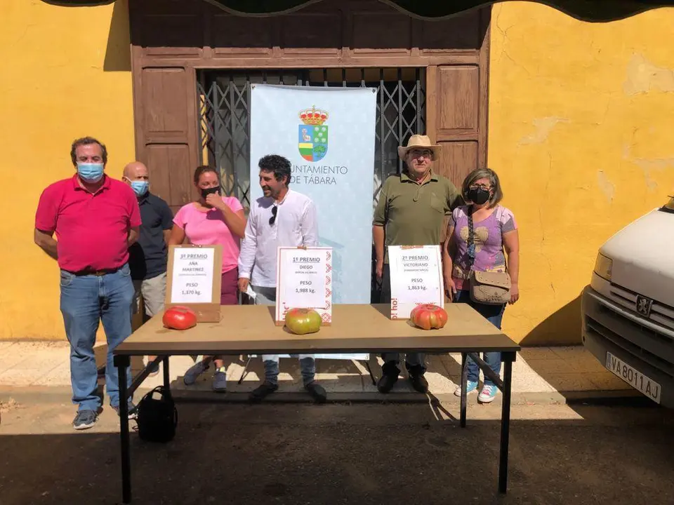 Los ganadores de la I Feria del Tomate de Tábara