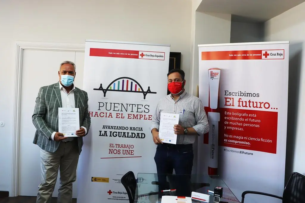 cruz roja y eulen